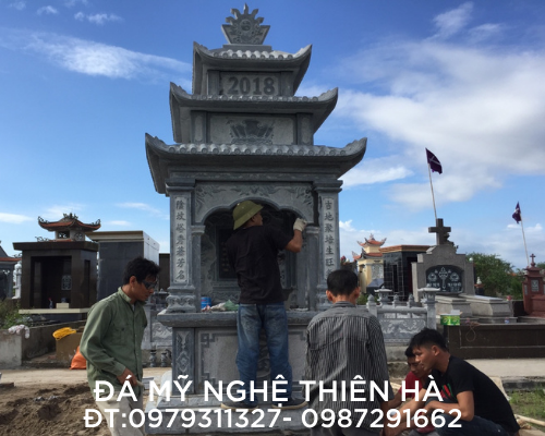 Lăng thờ đá 12